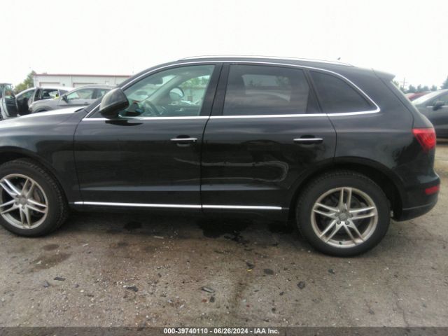 WA1C2AFP1HA080832 Audi Q5 2.0t Premium