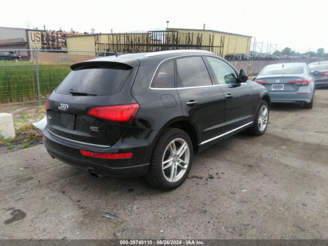 WA1C2AFP1HA080832 Audi Q5 2.0t Premium