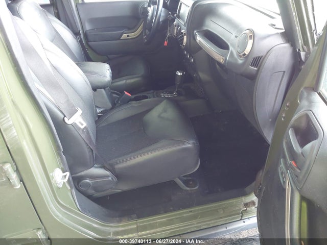 1C4BJWEG8GL296912 Jeep Wrangler Unlimited 75th Anniversary