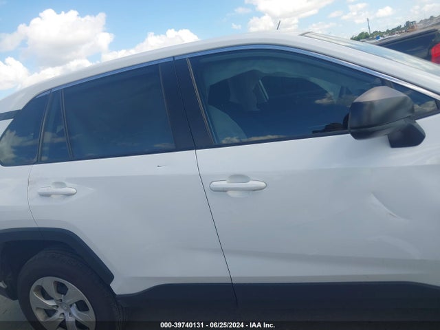 Toyota RAV4 LE 2024 2T3H1RFVXRW323553 Image 13