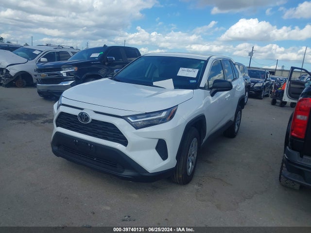 Toyota RAV4 LE 2024 2T3H1RFVXRW323553 Image 2