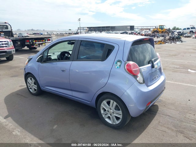 Chevrolet Spark Ls Auto 2014 KL8CB6S98EC581591 Image 3