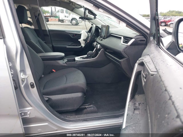 Toyota RAV4 LE 2022 2T3F1RFV1NC286833 Image 5