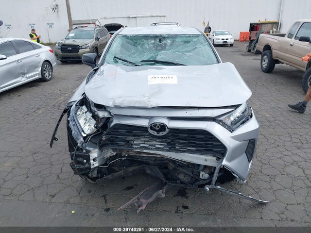 Toyota RAV4 LE 2022 2T3F1RFV1NC286833 Image 6