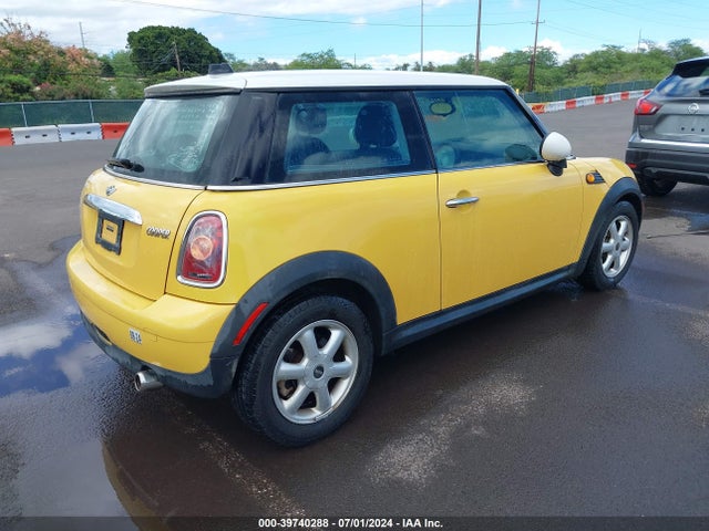 2009 MINI COOPER WMWMF33579TW73918 Photo 3