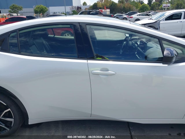 JTDACACU9R3017830 Toyota Prius Prime Xse Premium