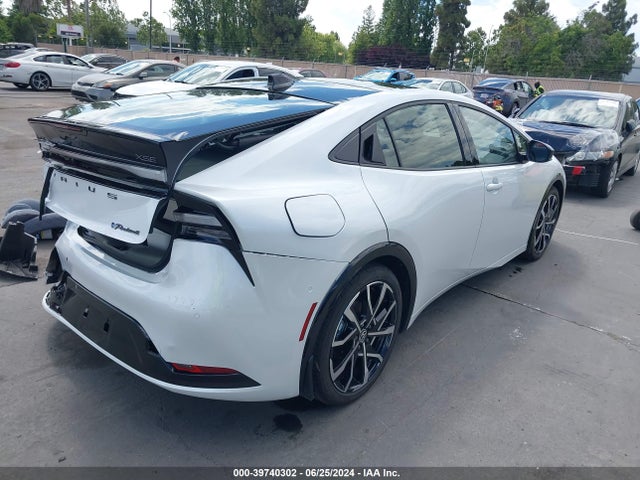 JTDACACU9R3017830 Toyota Prius Prime Xse Premium