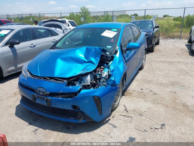 JTDKAMFUXN3162246 Toyota Prius L