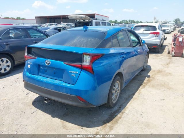 JTDKAMFUXN3162246 Toyota Prius L