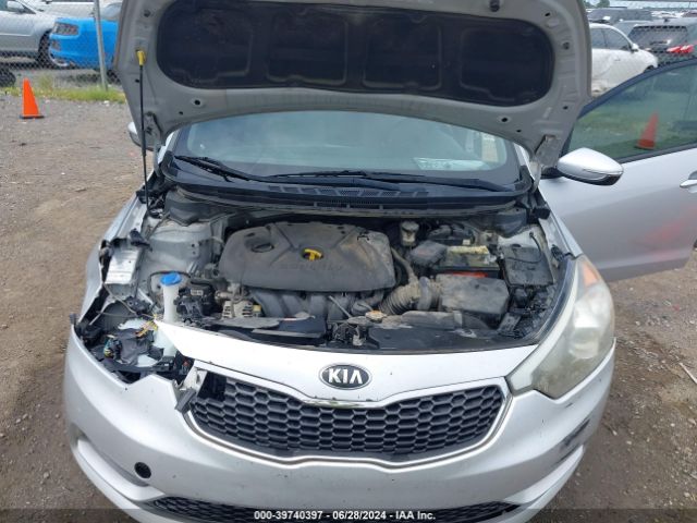 KNAFX4A68G5460582 KIA FORTE LX