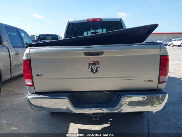 1C6RR6GG1FS589633 RAM 1500 Slt