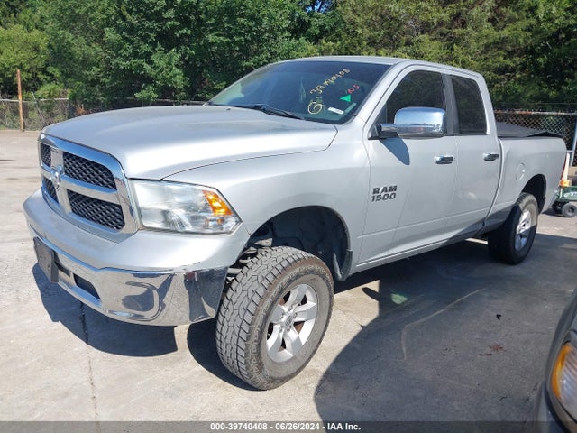 1C6RR6GG1FS589633 RAM 1500 Slt
