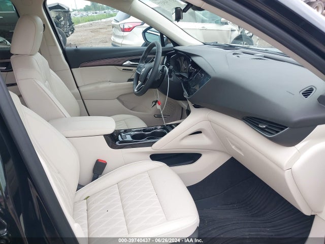 LRBFZSR44PD228988 Buick Envision Avenir Awd