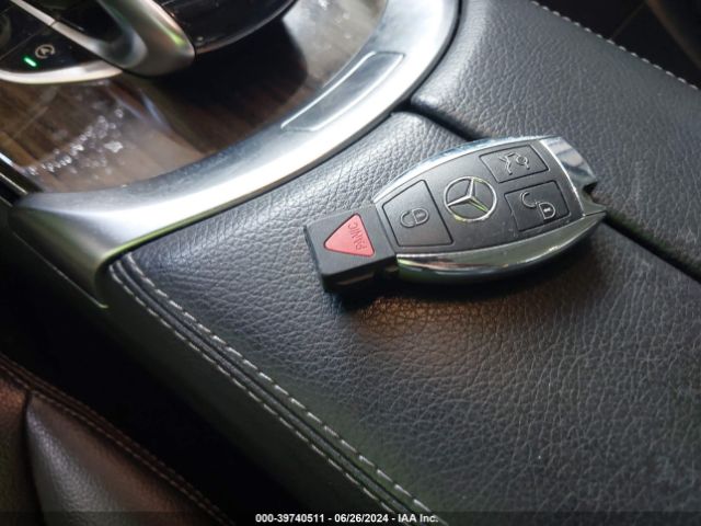 55SWF4KB7GU117308 Mercedes-Benz C 300 4matic/luxury 4matic/sport 4matic