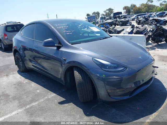2023 TESLA MODEL Y 7SAYGDEE9PA188300 Photo 0