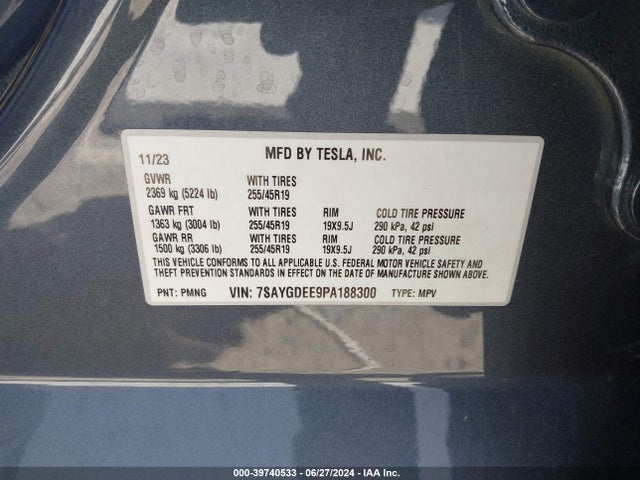 2023 TESLA MODEL Y 7SAYGDEE9PA188300 Photo 8