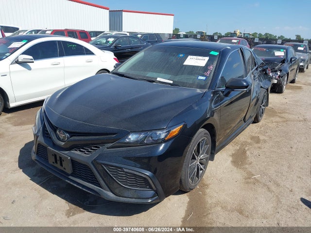 Toyota CAMRY SE 2024 4T1T11AK5RU875186 Image 2