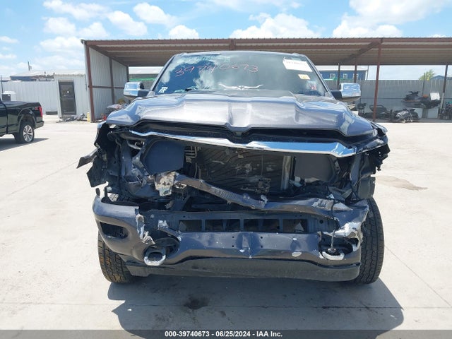 1C6RREHT3LN188827 RAM 1500 Limited  4x2 5'7 Box