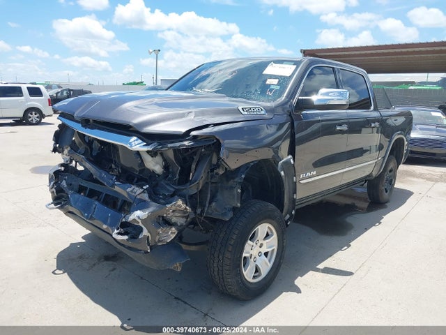 1C6RREHT3LN188827 RAM 1500 Limited  4x2 5'7 Box