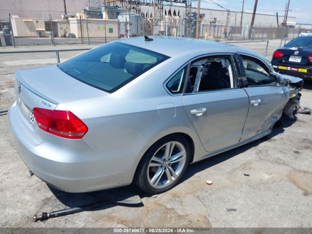 1VWBN7A33EC119501 Volkswagen Passat 2.0l Tdi Se