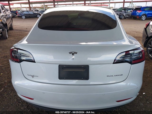 Tesla Model 3 Long Range Dual Motor All-wheel Drive 2022 5YJ3E1EB0NF230922 Image 15