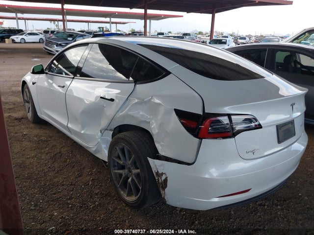 Tesla Model 3 Long Range Dual Motor All-wheel Drive 2022 5YJ3E1EB0NF230922 Image 3