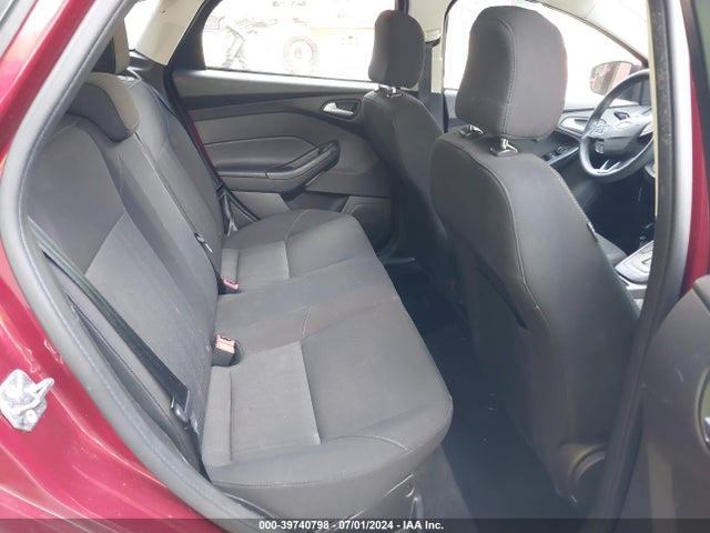 Ford FOCUS SE 2017 1FADP3F25HL227112 Image 8