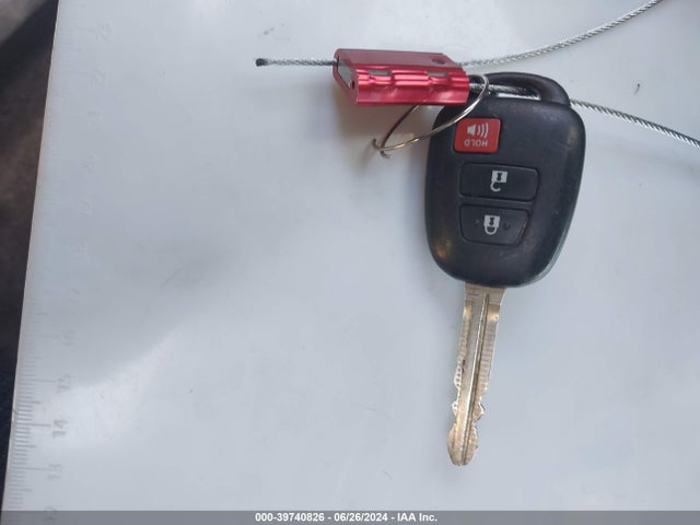 Toyota Rav4 Xle 2017 JTMWFREVXHJ706755 Image 11