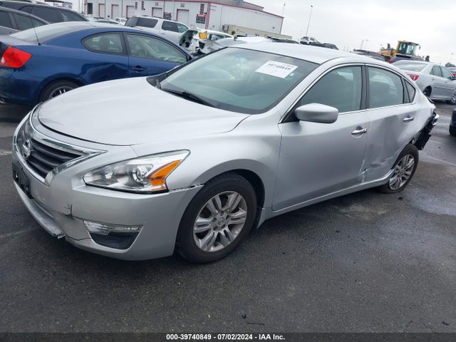 Nissan Altima 2.5 S 2015 1N4AL3AP2FC273169 Image 2
