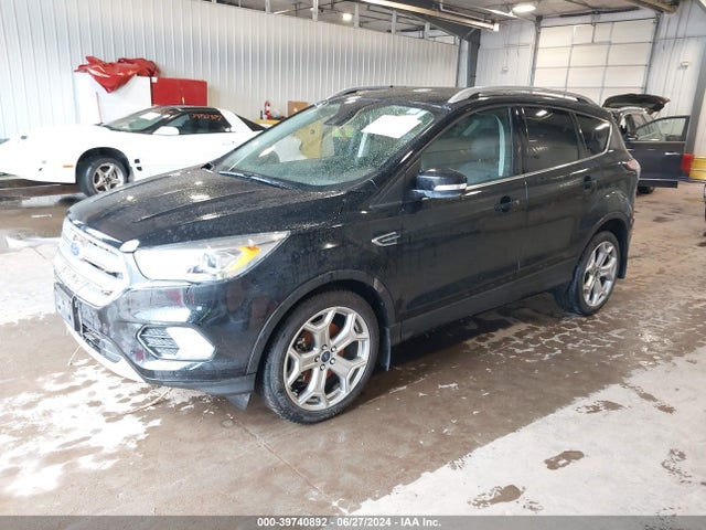 Ford Escape Titanium 2017 1FMCU9J94HUE36689 Image 2