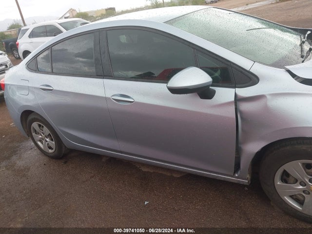 1G1BC5SM1J7200626 Chevrolet Cruze Ls Auto