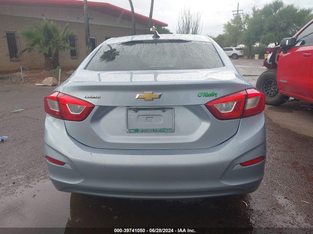 1G1BC5SM1J7200626 Chevrolet Cruze Ls Auto