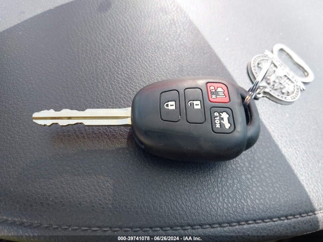 Toyota COROLLA LE 2019 5YFBURHE3KP895297 Image 11