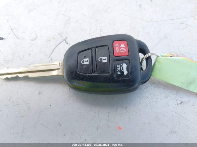 Toyota COROLLA SE 2018 5YFBURHE8JP807617 Image 11