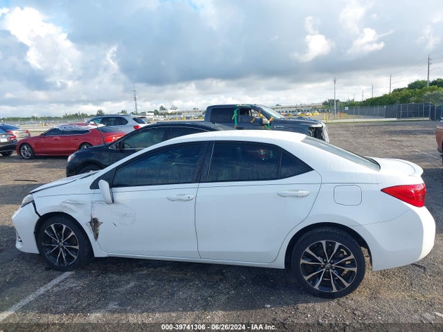 Toyota COROLLA SE 2018 5YFBURHE8JP807617 Image 14