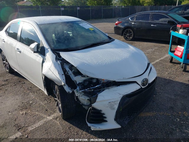 Toyota COROLLA SE 2018 5YFBURHE8JP807617 Image 6