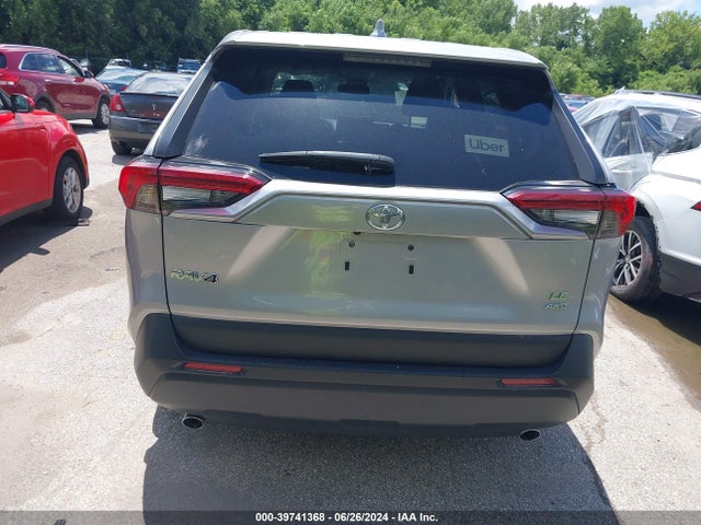 Toyota RAV4 LE 2022 2T3F1RFV6NW270898 Image 16