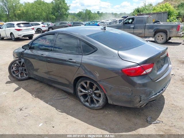 1C3CCCBG8FN516770 Chrysler 200 S
