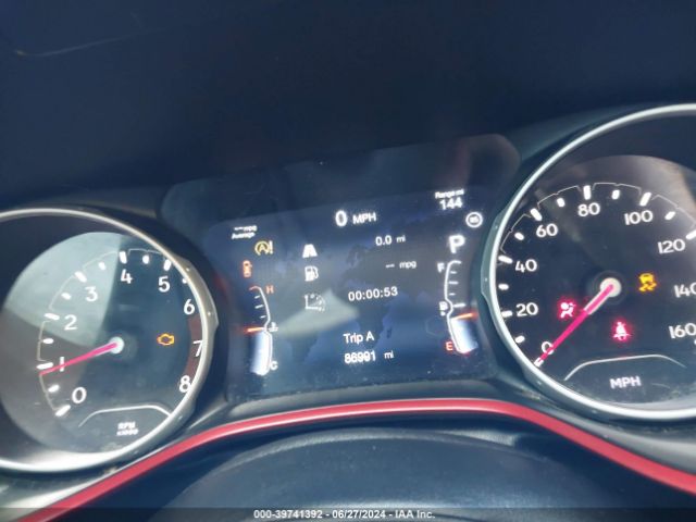 3C4NJDDB7KT759885 Jeep Compass Trailhawk 4x4