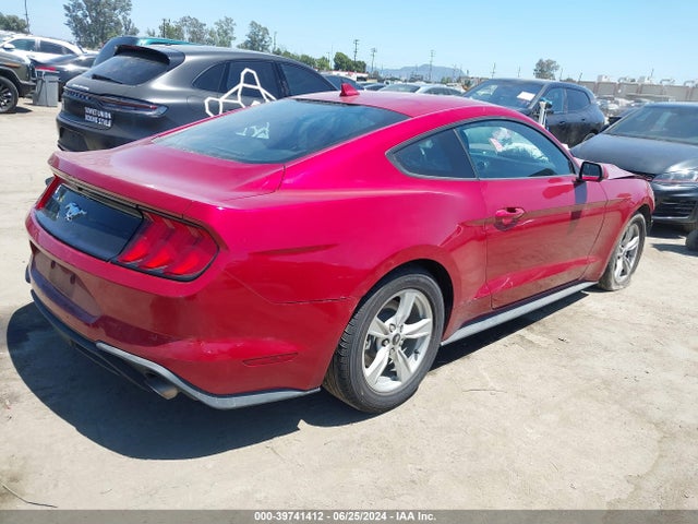 Ford Mustang Ecoboost Fastback 2022 1FA6P8TH1N5140855 Image 4