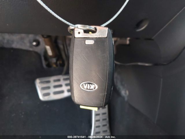 5XXGR4A77FG490094 KIA OPTIMA SX