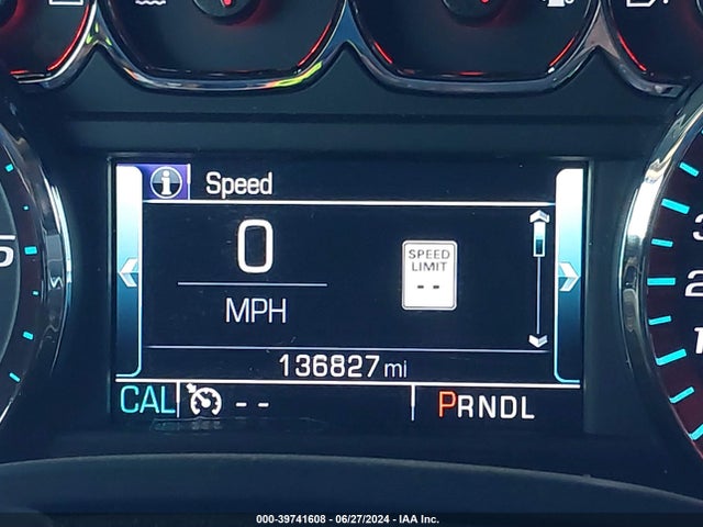 Chevrolet Suburban Premier 2017 1GNSCJKC4HR172317 Image 15