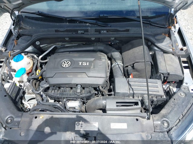 3VWL17AJ3GM353783 Volkswagen Jetta 1.8t Sel
