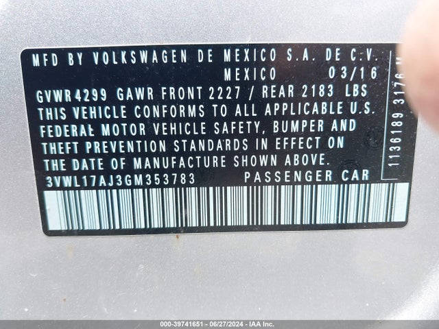3VWL17AJ3GM353783 Volkswagen Jetta 1.8t Sel