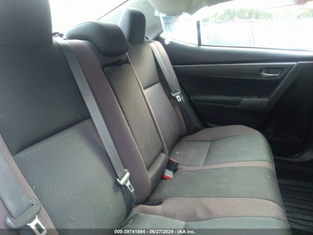 5YFBURHE1JP854195 Toyota COROLLA LE