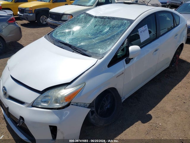Toyota Prius Three 2014 JTDKN3DU9E1782941 Image 6