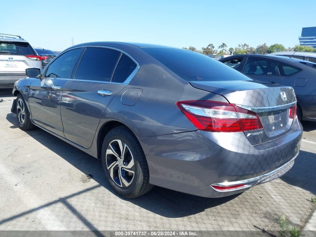 Honda ACCORD LX 2017 1HGCR2F3XHA161074 Image 3