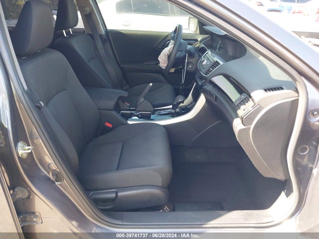 Honda ACCORD LX 2017 1HGCR2F3XHA161074 Image 5