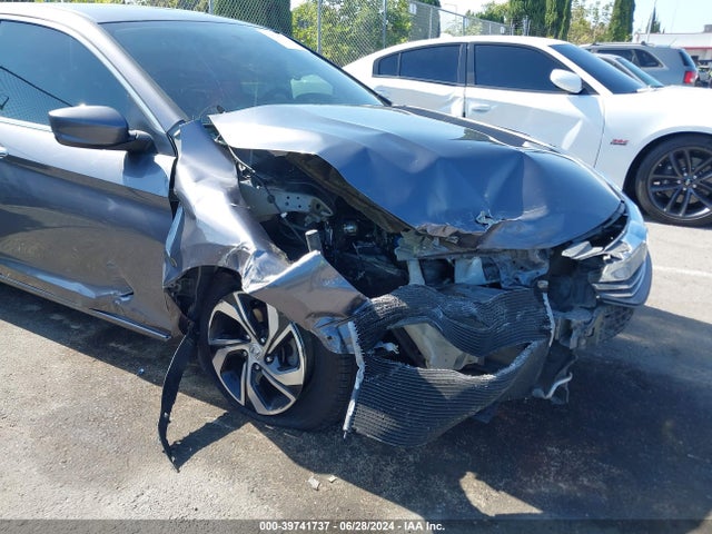 Honda ACCORD LX 2017 1HGCR2F3XHA161074 Image 6