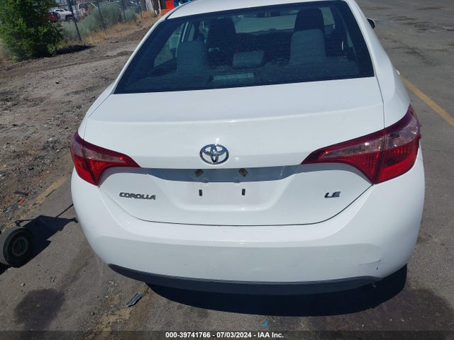 Toyota COROLLA LE 2018 2T1BURHE9JC057791 Image 17